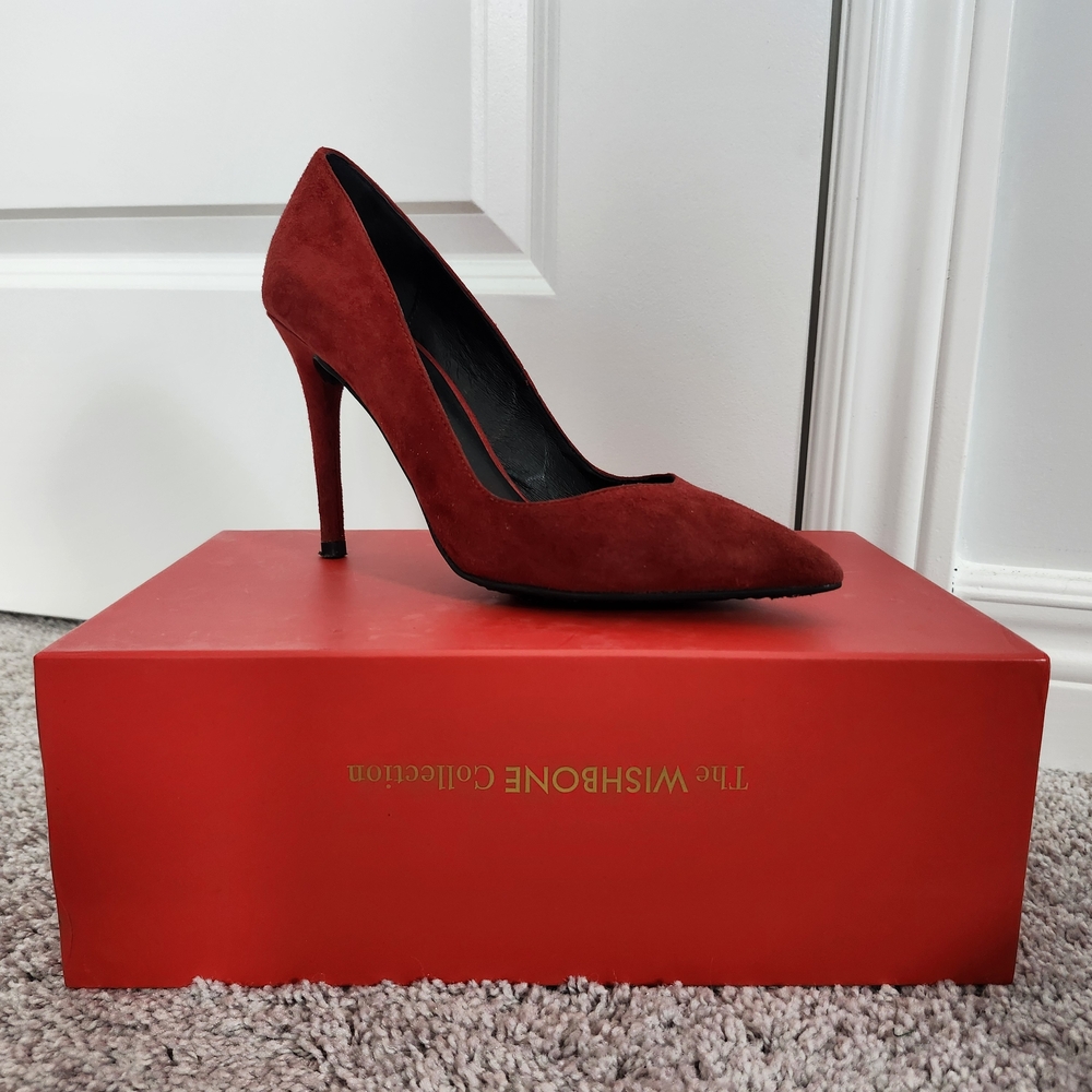 Wishbone 7.5 Red Suede Velvet Heels